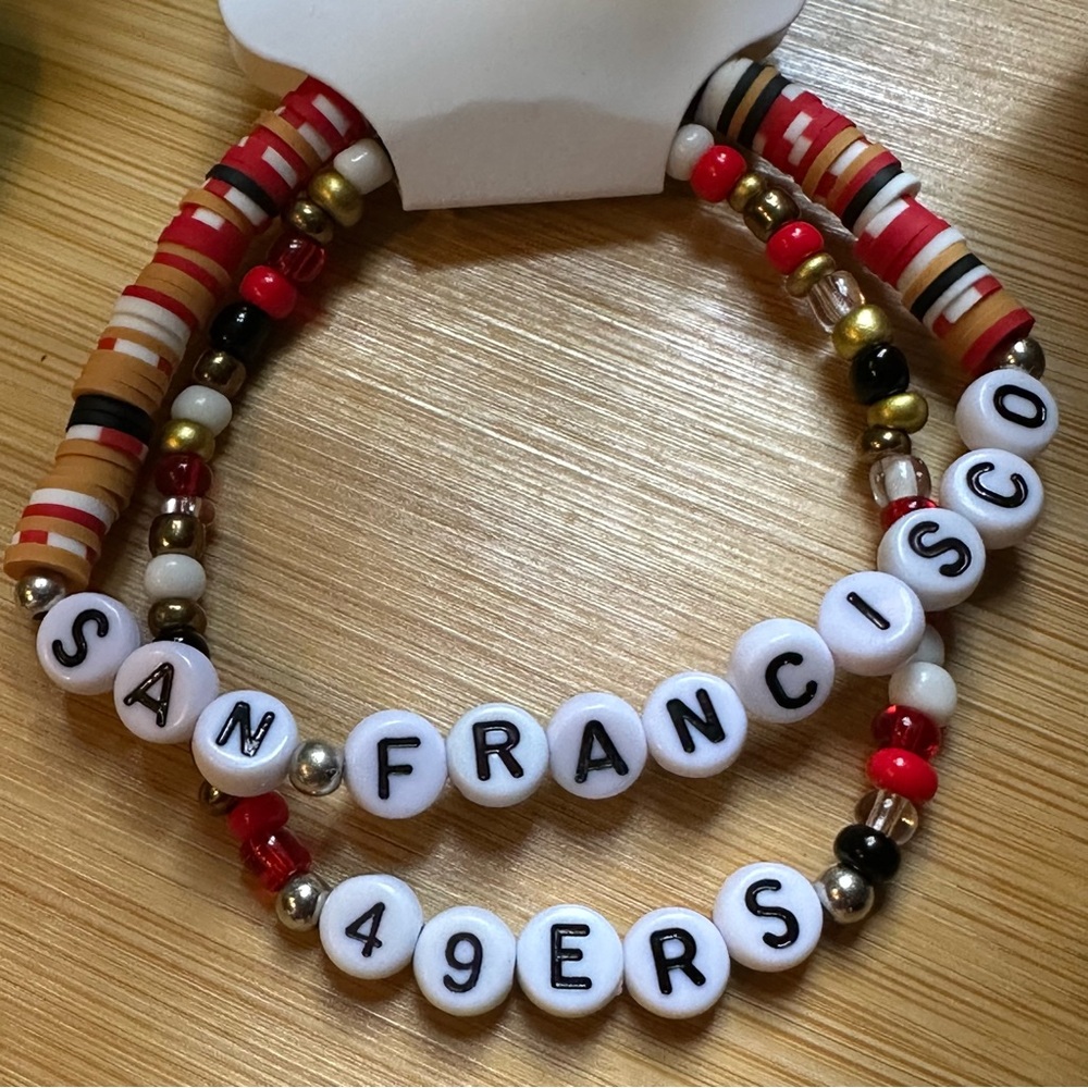 San Francisco 49ers Football Fan Bracelet Set - Flexible Fit - Sports Jewelry - Picture 2 of 2